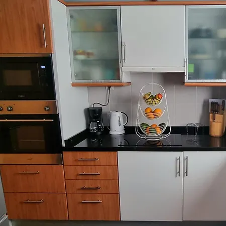 Cozy Private In Funchal, Ensuite Bathroom, Wifi And Great Location *