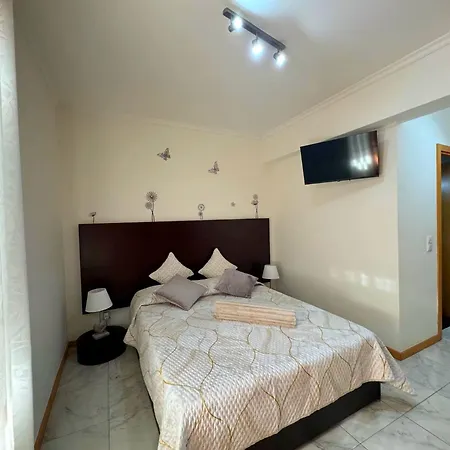 Kwatera prywatna Getaway, Cozy Private With Bathroom And Wifi Funchal (Madeira)