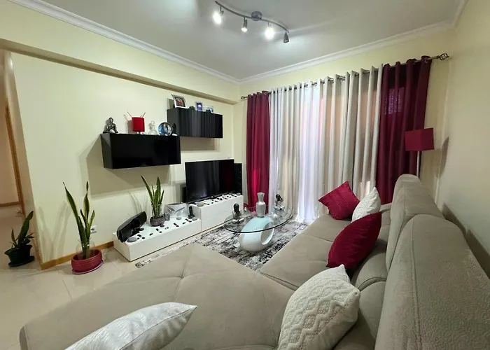 Funchal Cozy Private Room, Ensuite Bathroom, Wifi And Great Location *