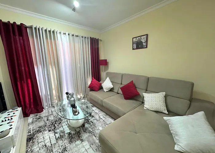 Funchal Cozy Private Room, Ensuite Bathroom, Wifi And Great Location Alloggio in famiglia *